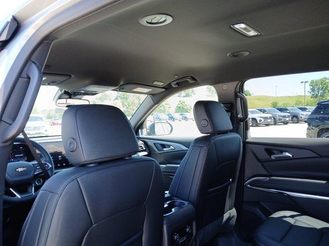 new 2025 Chevrolet Traverse car, priced at $44,560