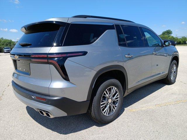 new 2025 Chevrolet Traverse car, priced at $44,560