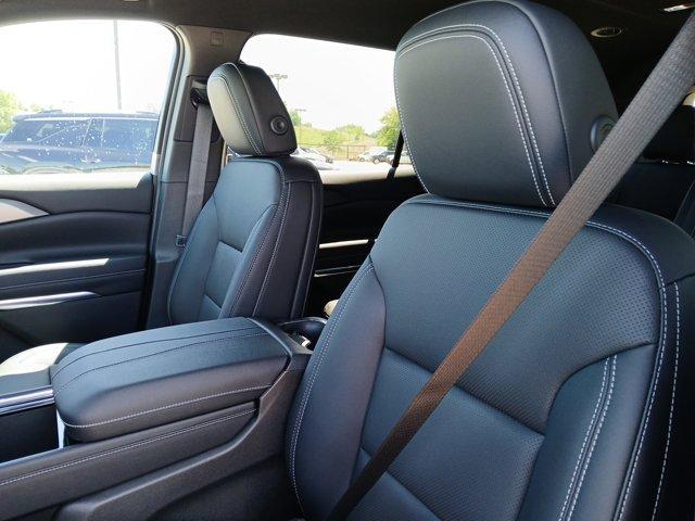 new 2025 Chevrolet Traverse car, priced at $44,560