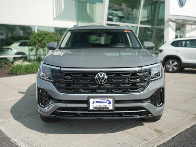 new 2025 Volkswagen Atlas car, priced at $54,946