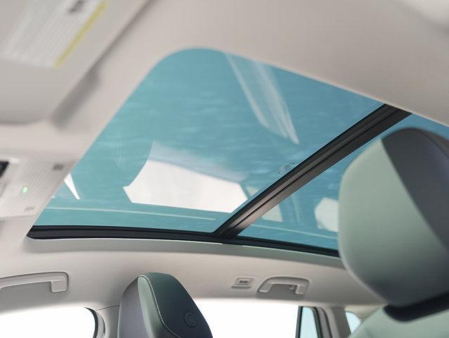 new 2025 Volkswagen Tiguan car, priced at $36,655
