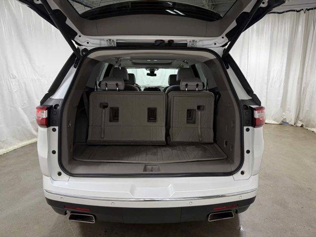 used 2019 Chevrolet Traverse car, priced at $27,988
