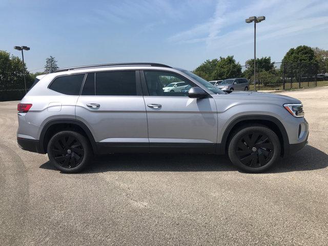 new 2024 Volkswagen Atlas car, priced at $44,105