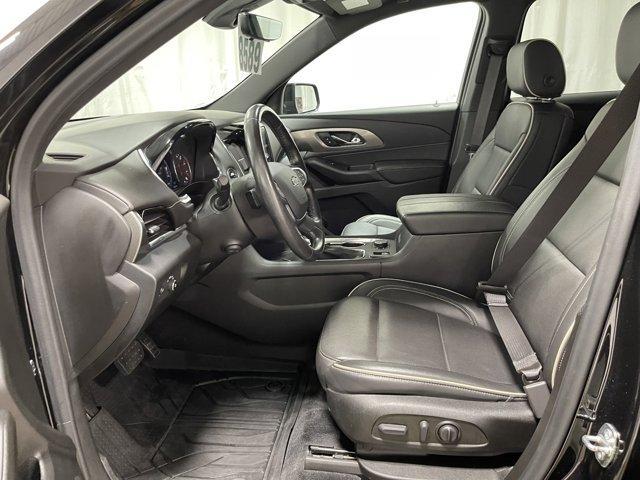 used 2022 Chevrolet Traverse car, priced at $34,588