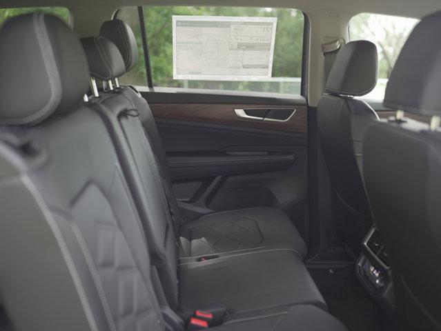 new 2025 Volkswagen Atlas car, priced at $41,136