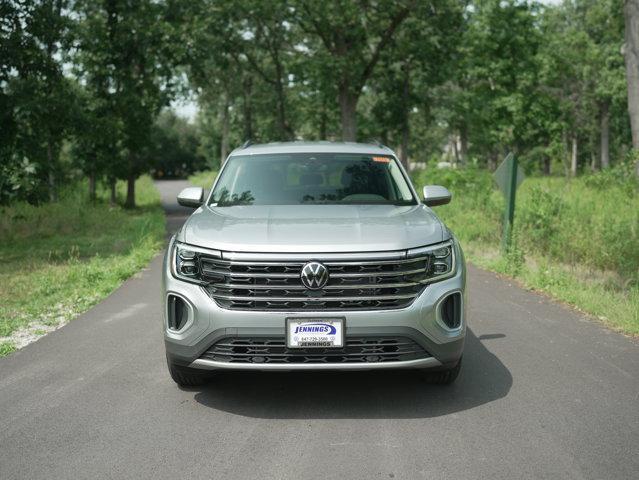 new 2025 Volkswagen Atlas car, priced at $41,136