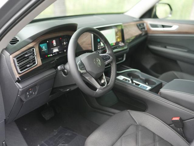 new 2025 Volkswagen Atlas car, priced at $41,136