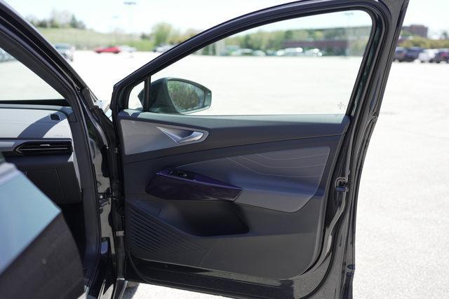 new 2025 Volkswagen ID.4 car, priced at $54,347