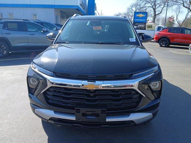 new 2025 Chevrolet TrailBlazer car, priced at $27,970