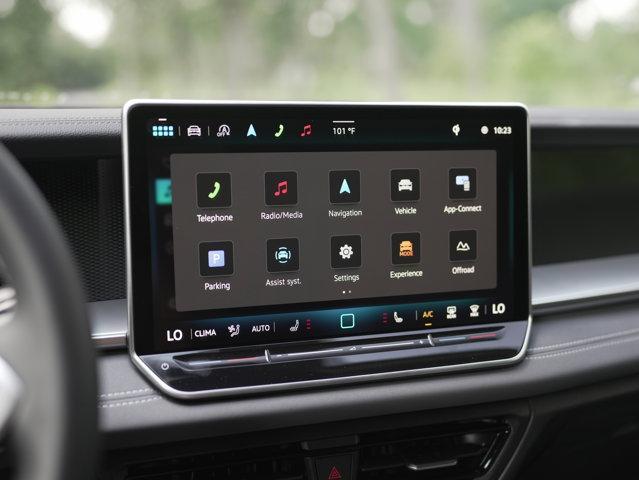 new 2025 Volkswagen Tiguan car, priced at $35,002