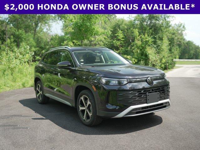 new 2025 Volkswagen Tiguan car, priced at $35,002