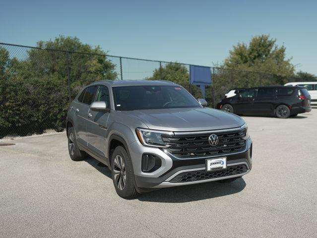 new 2026 Volkswagen Atlas Cross Sport car, priced at $41,268