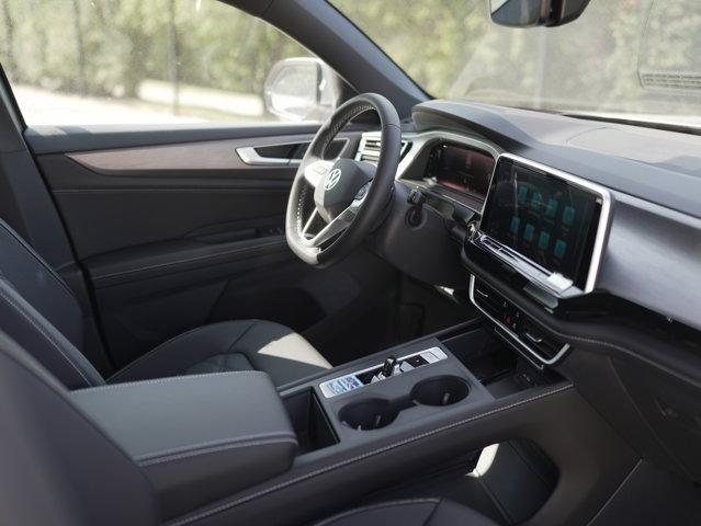 new 2026 Volkswagen Atlas Cross Sport car, priced at $41,268