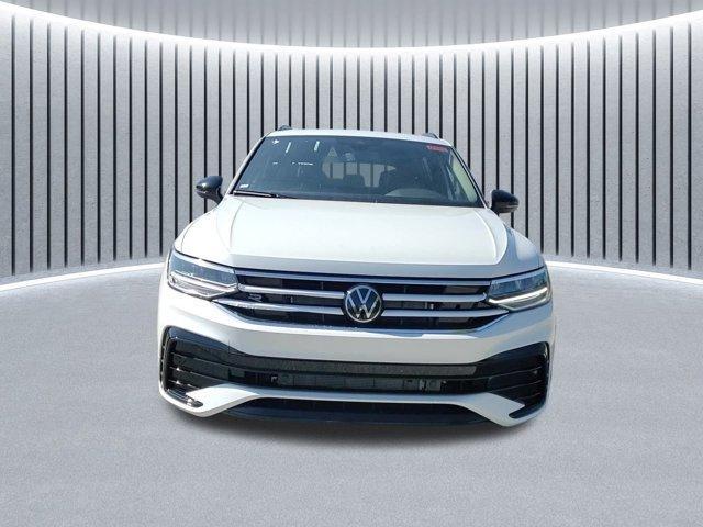 new 2024 Volkswagen Tiguan car, priced at $36,653