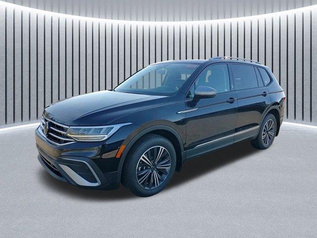 new 2024 Volkswagen Tiguan car, priced at $32,968