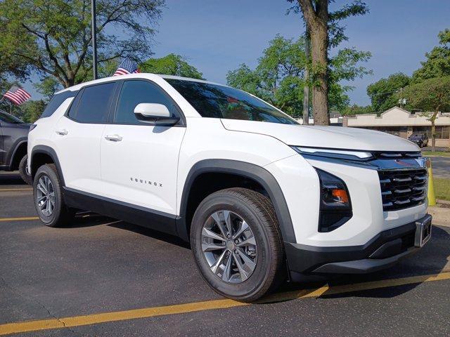 new 2026 Chevrolet Equinox car, priced at $30,995