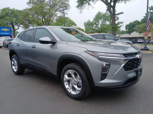 new 2025 Chevrolet Trax car, priced at $22,785
