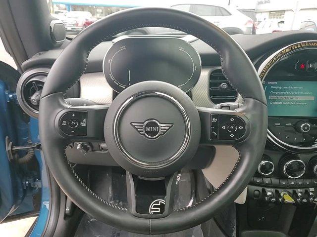 used 2022 MINI SE Hardtop car, priced at $19,888