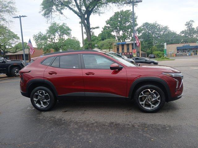 new 2025 Chevrolet Trax car, priced at $24,735