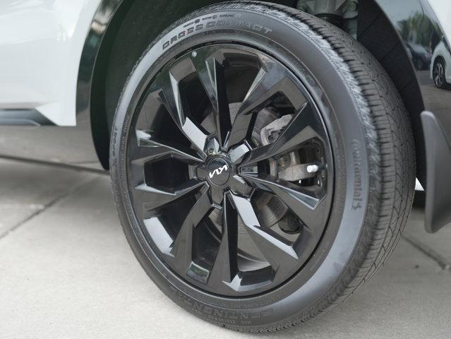 used 2023 Kia Sorento car, priced at $32,888