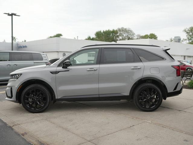 used 2023 Kia Sorento car, priced at $32,888