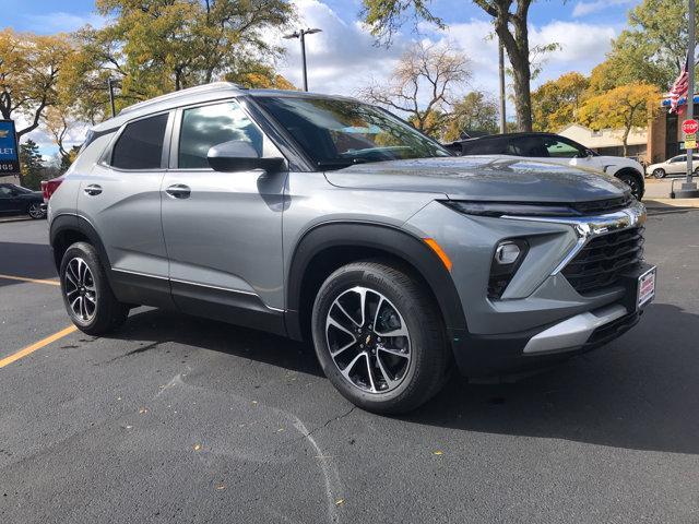 new 2025 Chevrolet TrailBlazer car, priced at $27,970