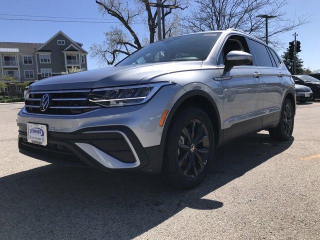 new 2024 Volkswagen Tiguan car, priced at $35,504