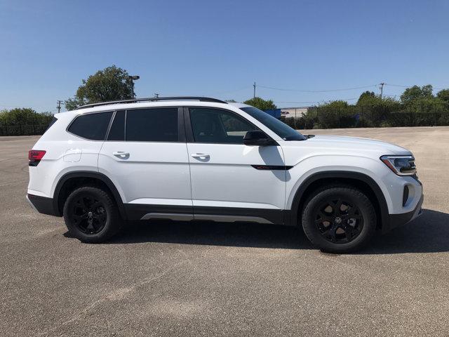 new 2024 Volkswagen Atlas car, priced at $46,769