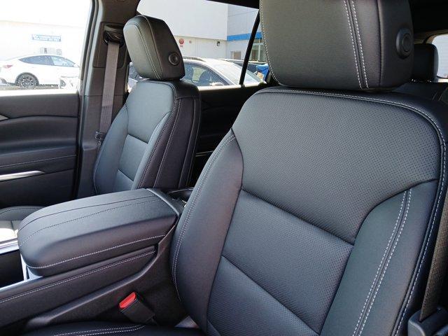 new 2025 Chevrolet Traverse car, priced at $44,695
