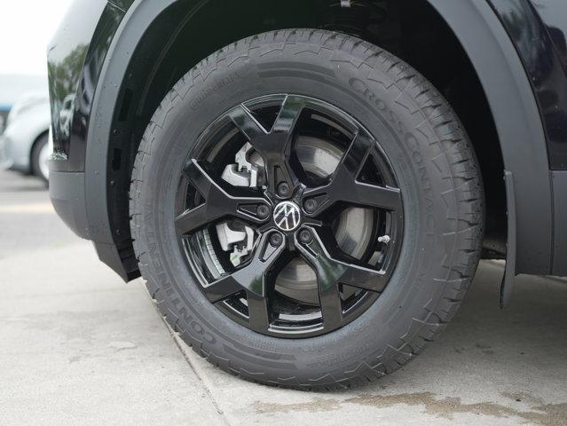 new 2025 Volkswagen Atlas car, priced at $45,487