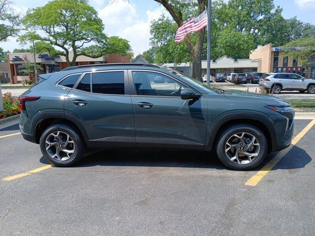 new 2025 Chevrolet Trax car, priced at $24,485