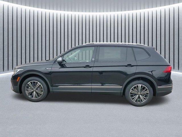 new 2024 Volkswagen Tiguan car, priced at $33,835