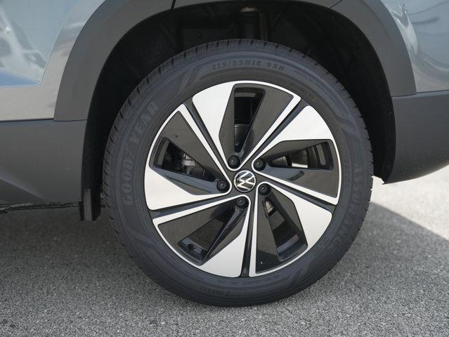 new 2025 Volkswagen Tiguan car, priced at $36,034