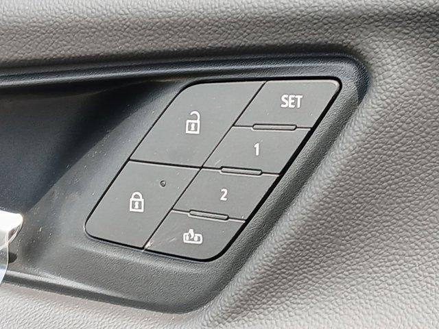 new 2026 Chevrolet Equinox car, priced at $40,025