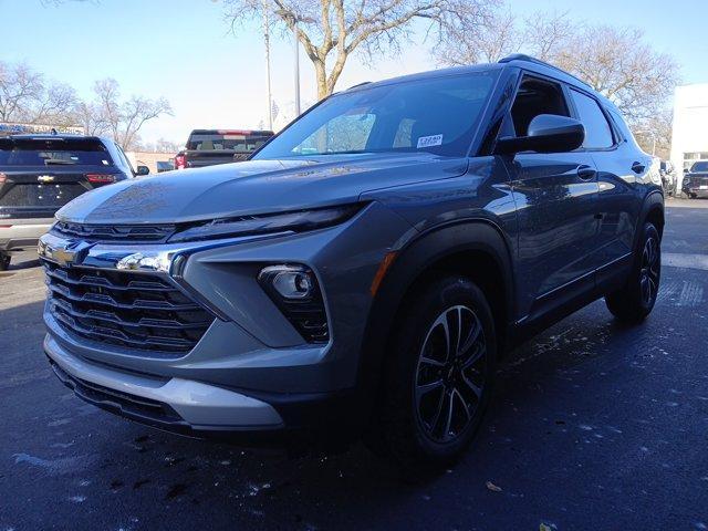 new 2025 Chevrolet TrailBlazer car, priced at $29,465