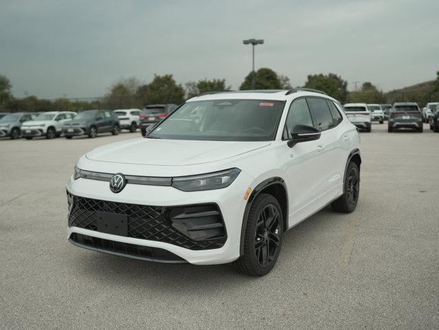 new 2025 Volkswagen Tiguan car, priced at $39,235