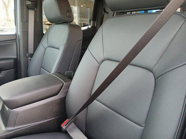 new 2025 Chevrolet Colorado car, priced at $43,420