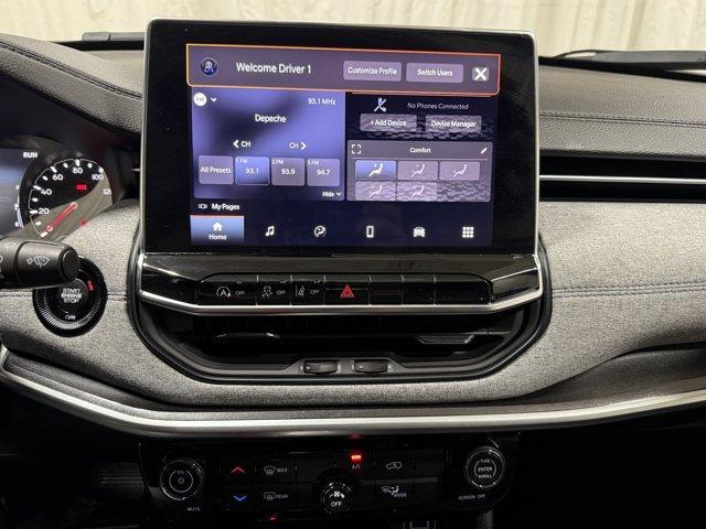used 2024 Jeep Compass car