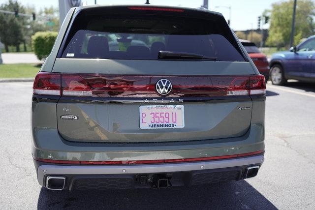 new 2025 Volkswagen Atlas car, priced at $47,577