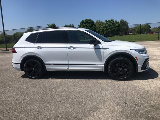 new 2024 Volkswagen Tiguan car, priced at $37,406