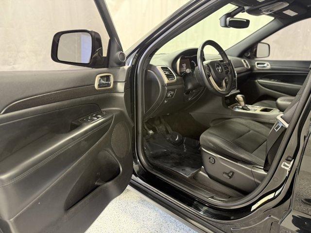 used 2017 Jeep Grand Cherokee car, priced at $11,988