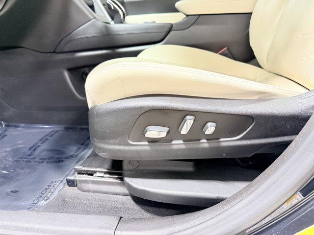 used 2023 Cadillac XT6 car, priced at $36,888