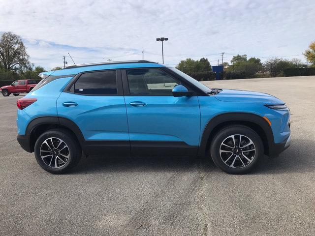 new 2025 Chevrolet TrailBlazer car, priced at $28,365