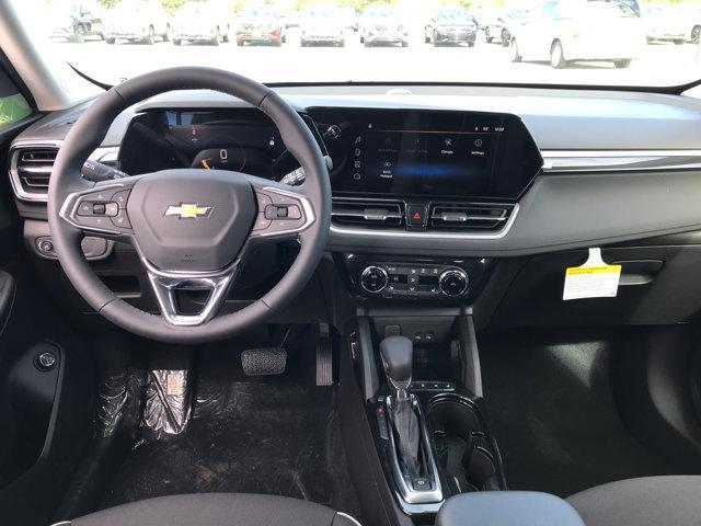 new 2025 Chevrolet TrailBlazer car, priced at $28,365