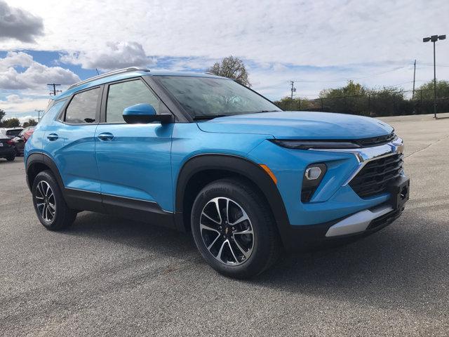 new 2025 Chevrolet TrailBlazer car, priced at $28,365