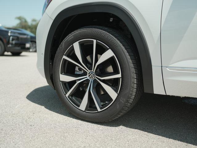 new 2025 Volkswagen Atlas Cross Sport car, priced at $53,372