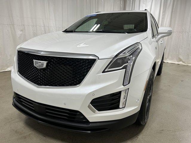 used 2023 Cadillac XT5 car, priced at $36,988