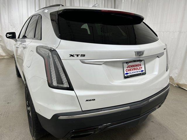 used 2023 Cadillac XT5 car, priced at $36,988