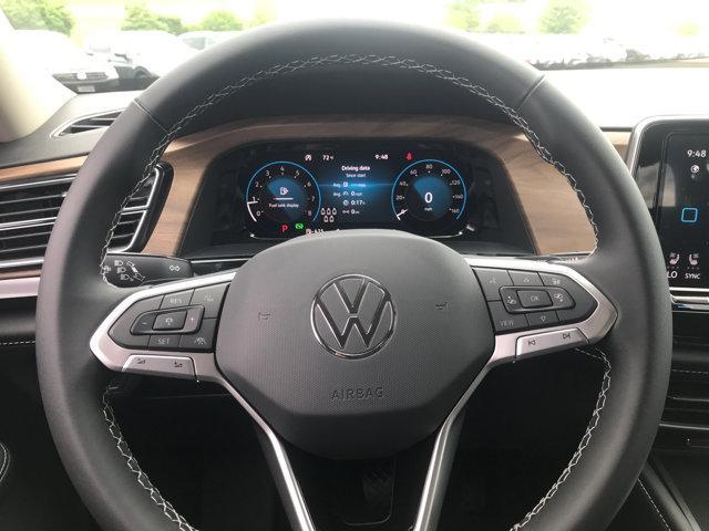 new 2024 Volkswagen Atlas car, priced at $41,086