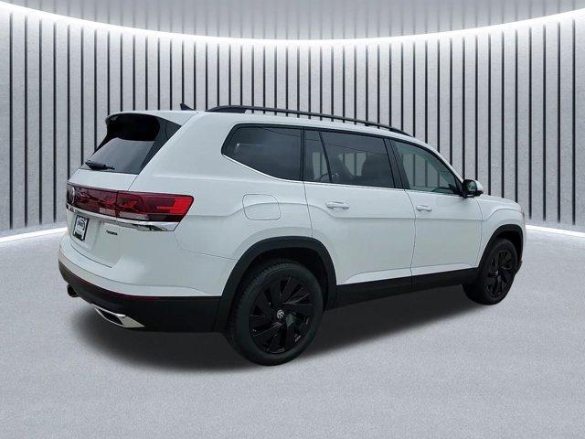 new 2025 Volkswagen Atlas car, priced at $45,443